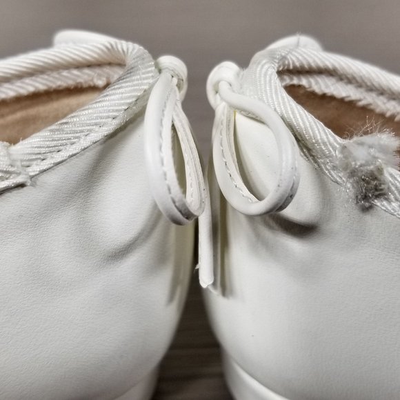 Stuart Weitzman Kids Miss Bolshoibow, White, Youth (6-10 years) Size 5 / 36 - Picture 12 of 12